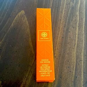 Tory Burch - Knock on Wood